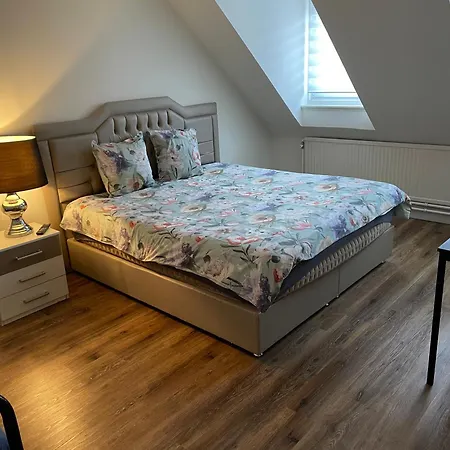 Mg Bb Bed & Breakfast *